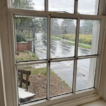 Beverley Budget Inn Room photo