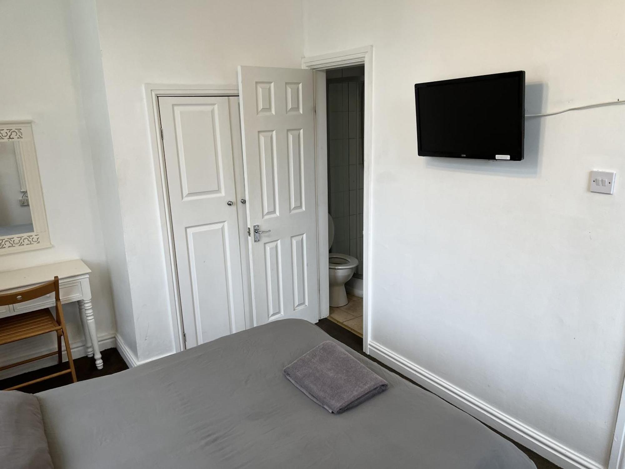 Beverley Budget Inn Room photo