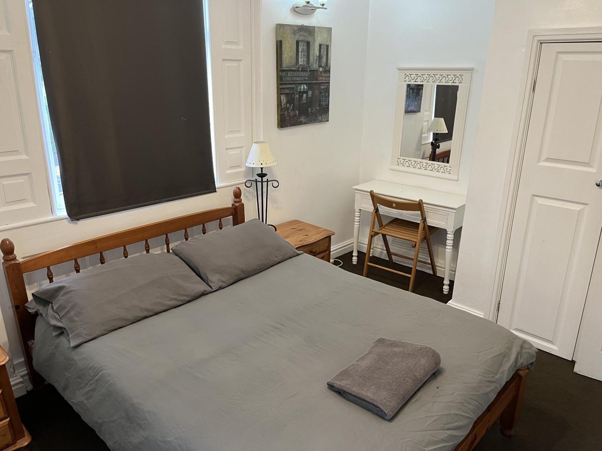 Beverley Budget Inn Room photo