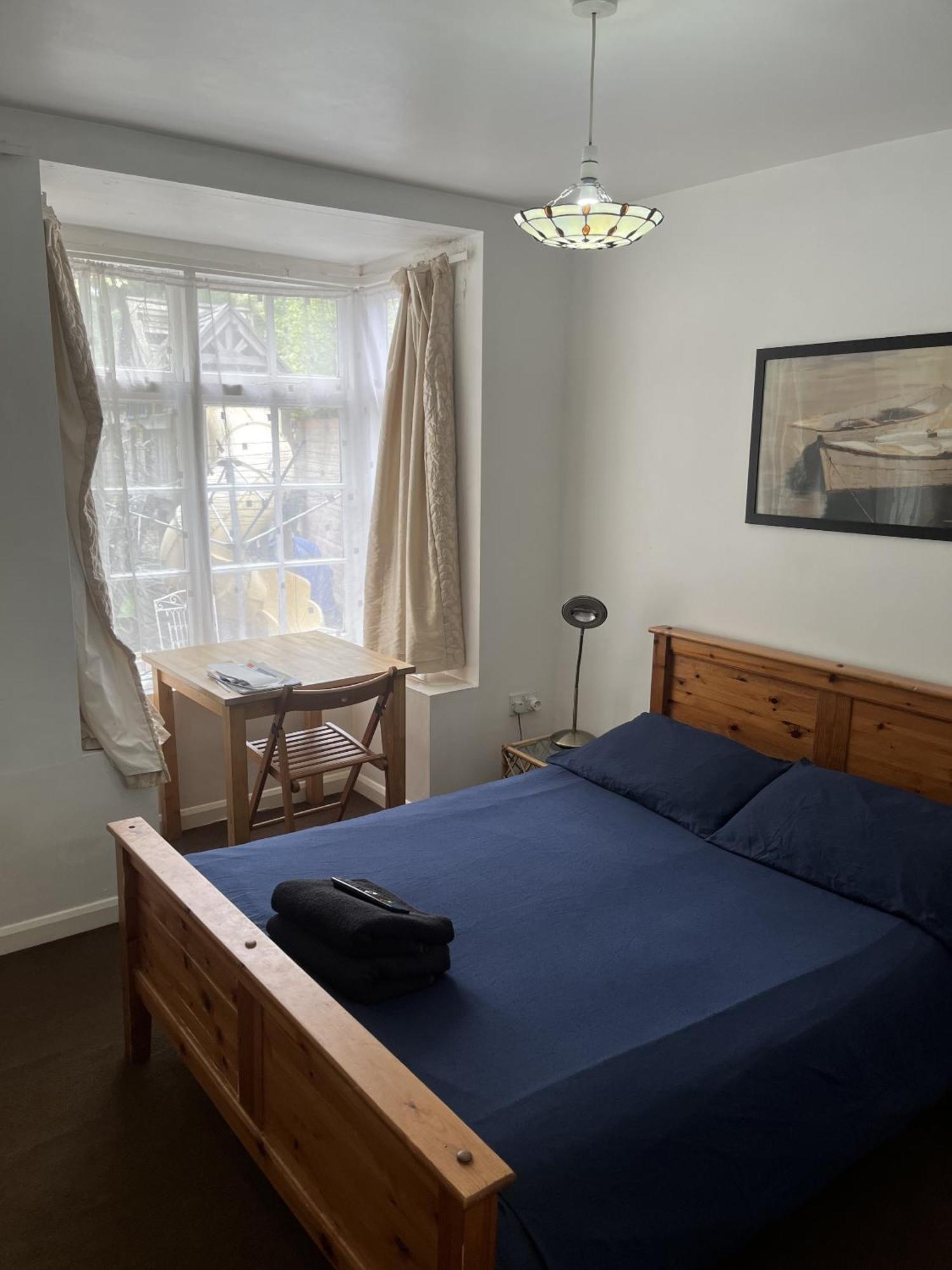 Beverley Budget Inn Room photo