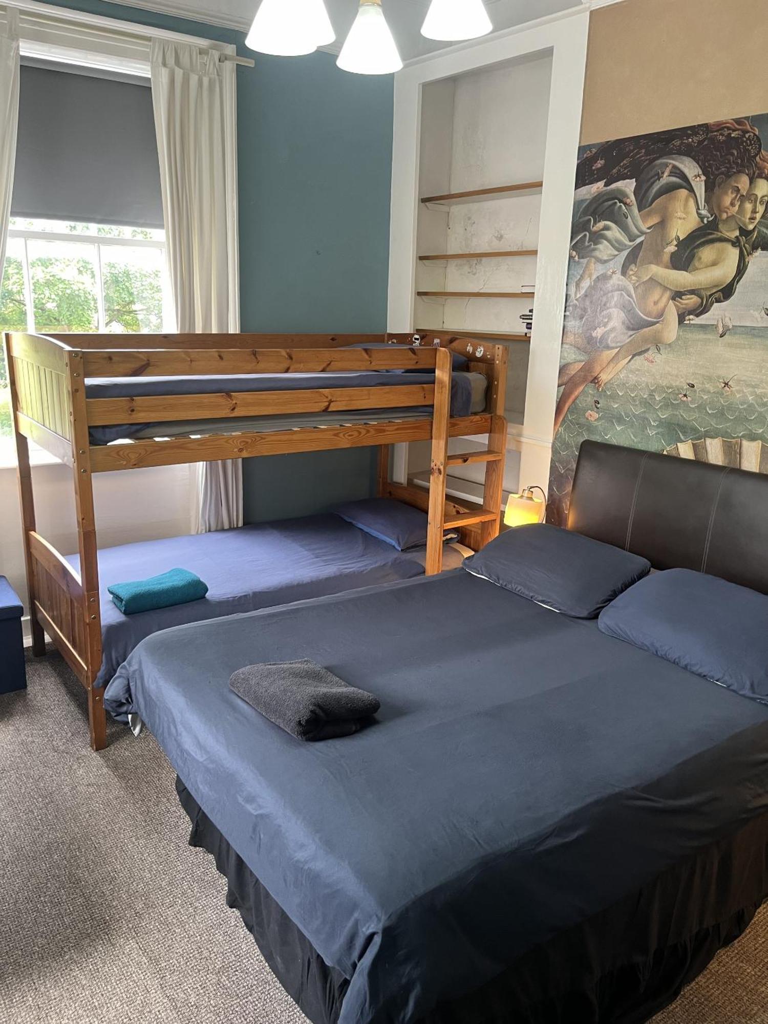 Beverley Budget Inn Room photo